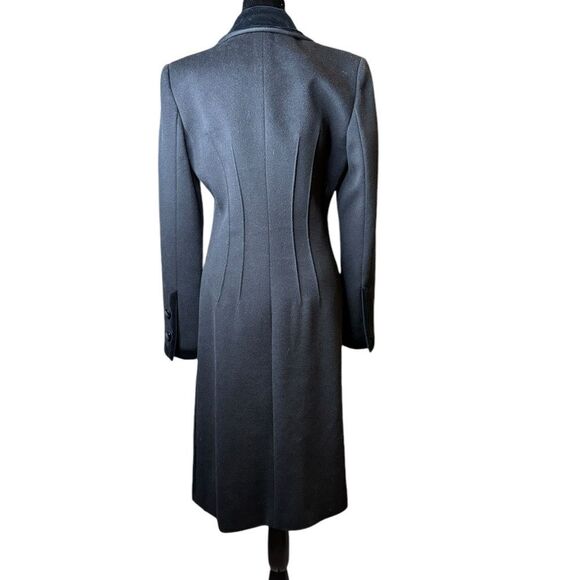 Valentino Vintage Cashmere/Wool Coat (8) - Picture 6 of 11